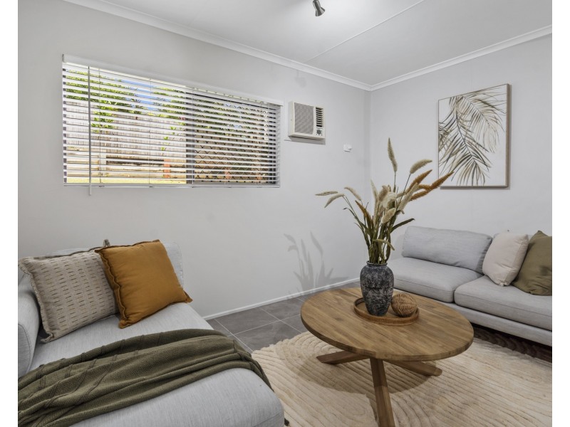 16 Dean Road, Alexandra Hills QLD 4161