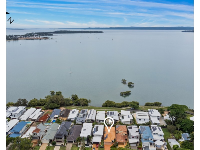 18 Gray Street, Redland Bay QLD 4165