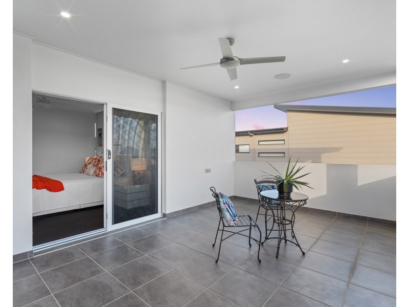 8 Nadine Crescent, Thornlands QLD 4164