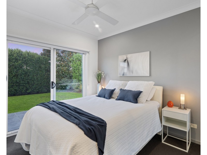 8 Nadine Crescent, Thornlands QLD 4164