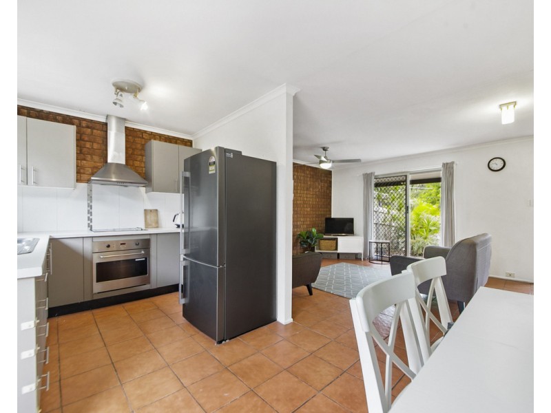 90 Cumberland Drive, Alexandra Hills QLD 4161