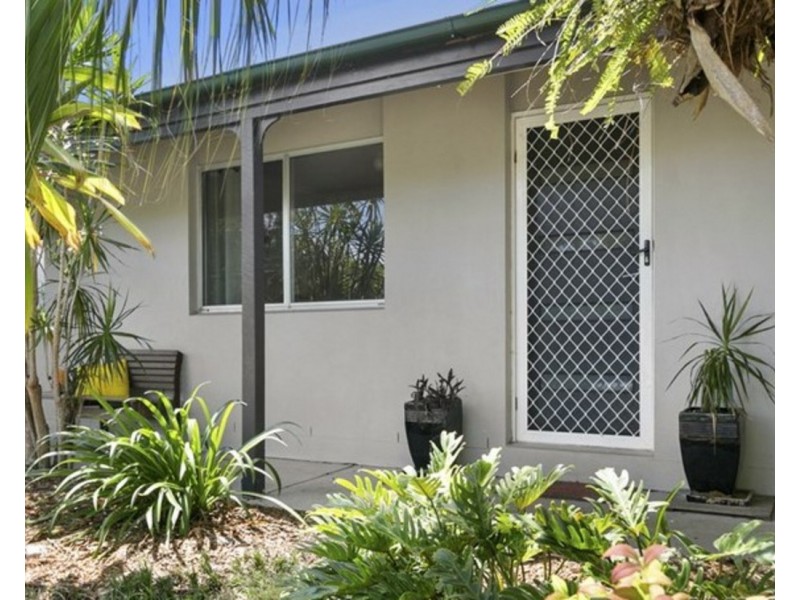 90 Cumberland Drive, Alexandra Hills QLD 4161