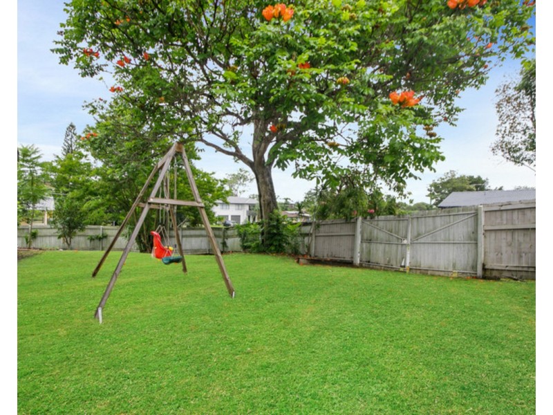 90 Cumberland Drive, Alexandra Hills QLD 4161