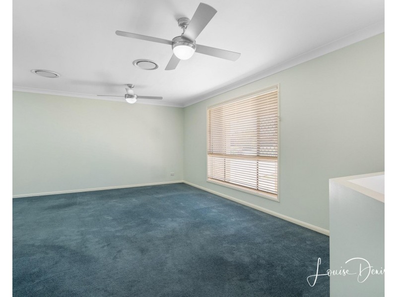 8 Anthony Street, Victoria Point QLD 4165