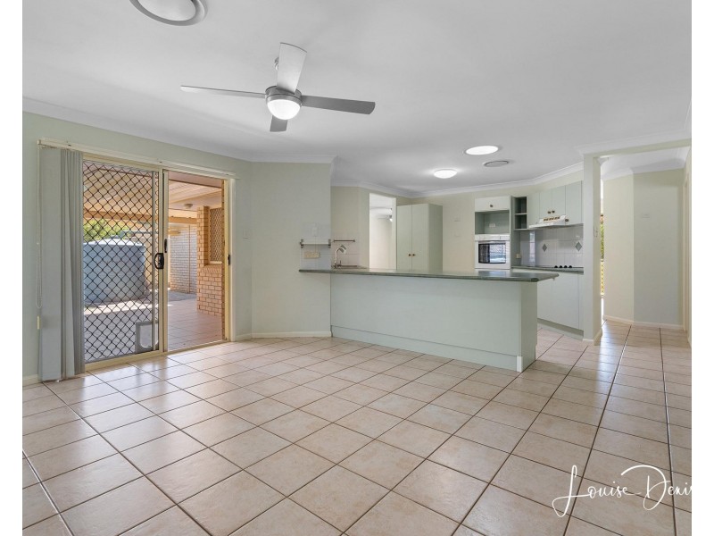 8 Anthony Street, Victoria Point QLD 4165
