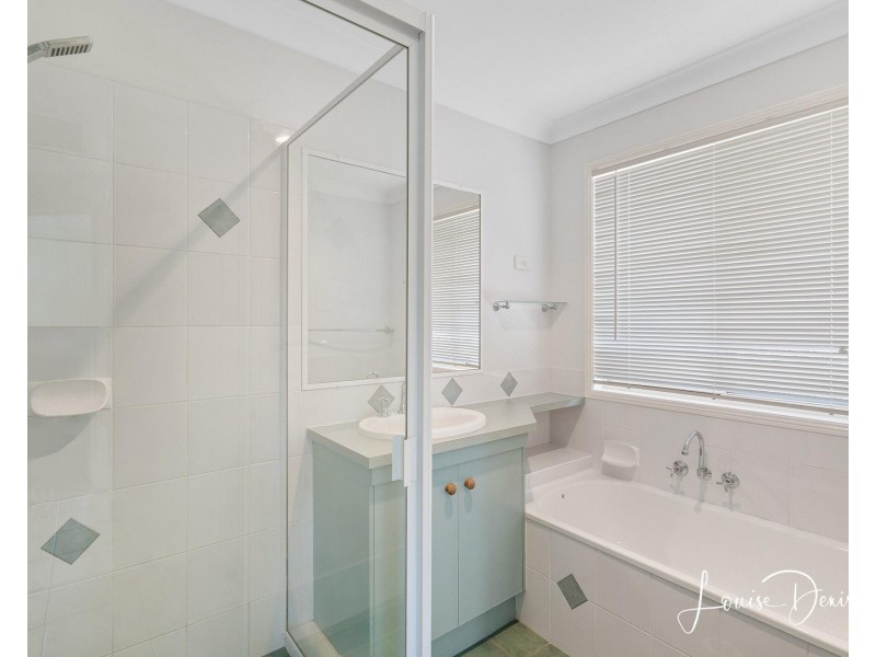 8 Anthony Street, Victoria Point QLD 4165