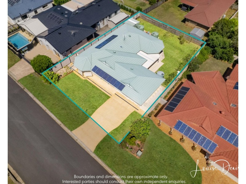 8 Anthony Street, Victoria Point QLD 4165
