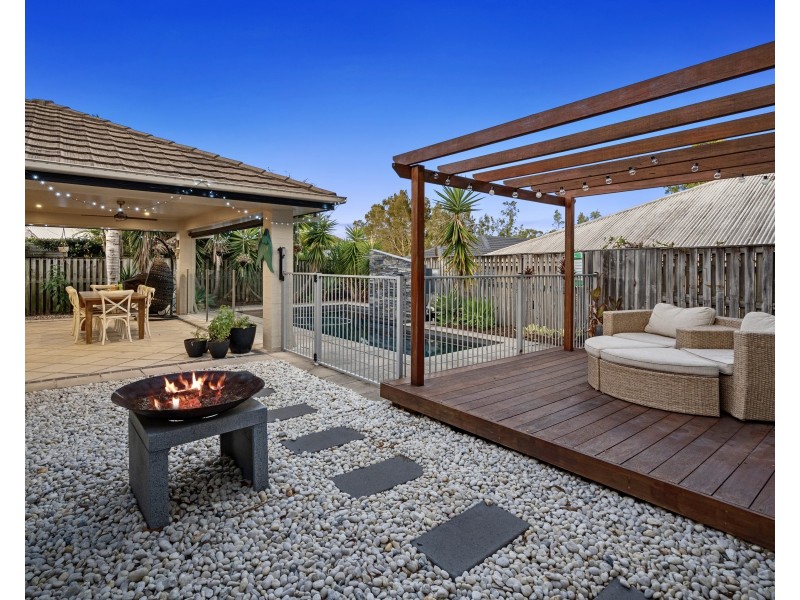 17 Whitby Place, Thornlands QLD 4164