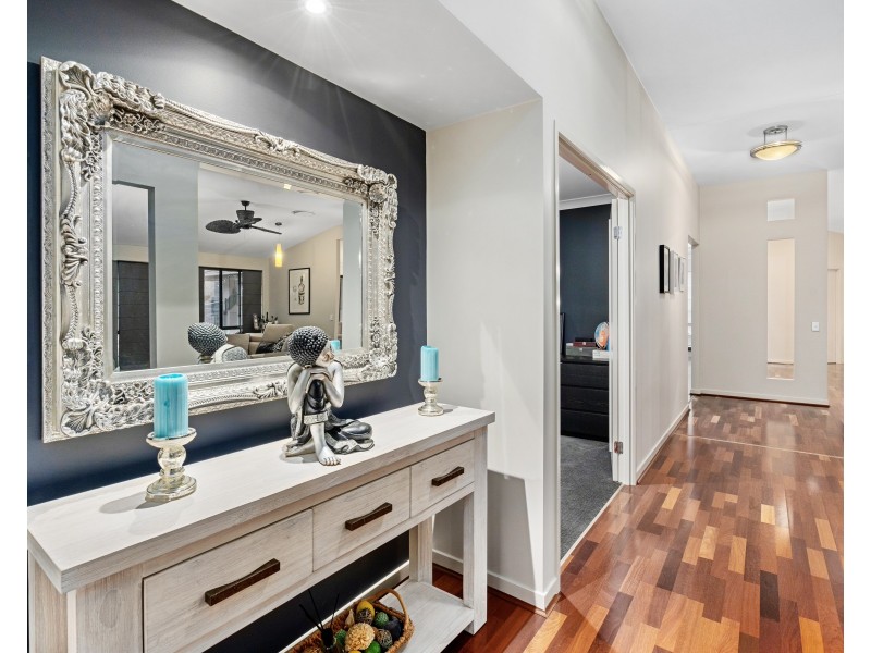 17 Whitby Place, Thornlands QLD 4164