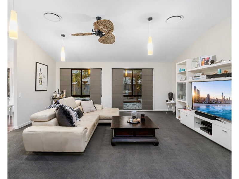 17 Whitby Place, Thornlands QLD 4164