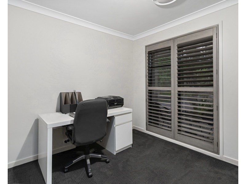 17 Whitby Place, Thornlands QLD 4164