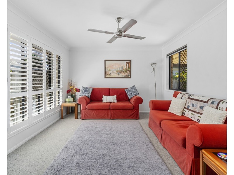 7 Parker Court, Wakerley QLD 4154