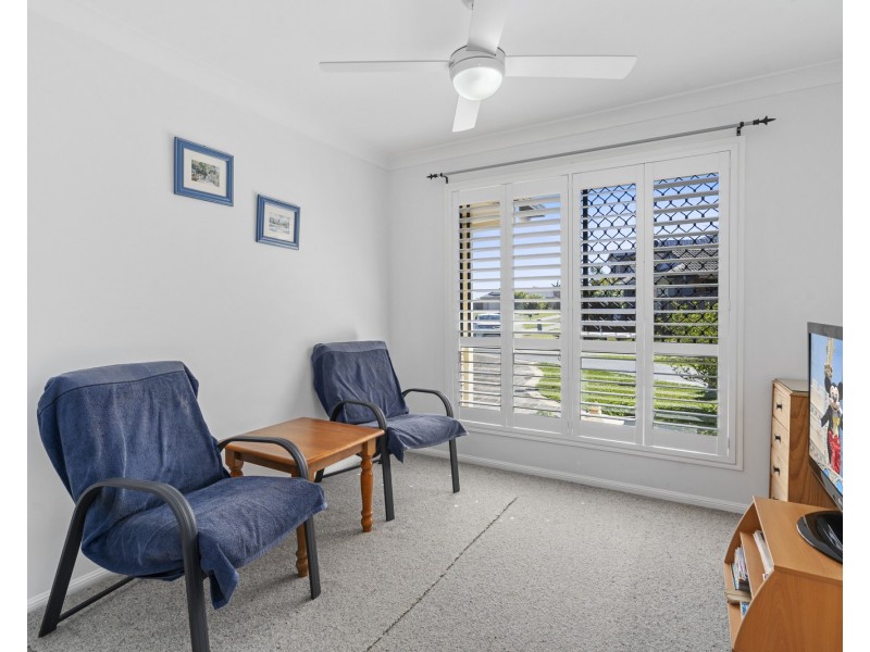 7 Parker Court, Wakerley QLD 4154