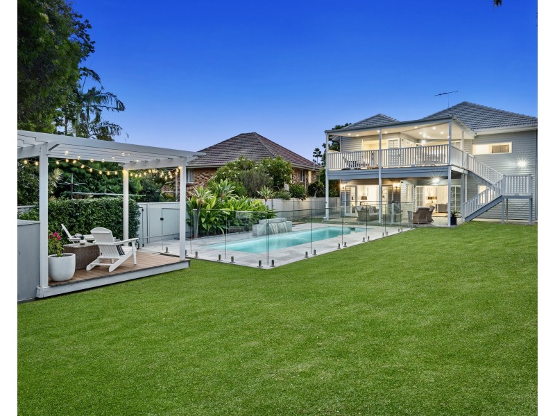 76 Manly Road, Manly West QLD 4179