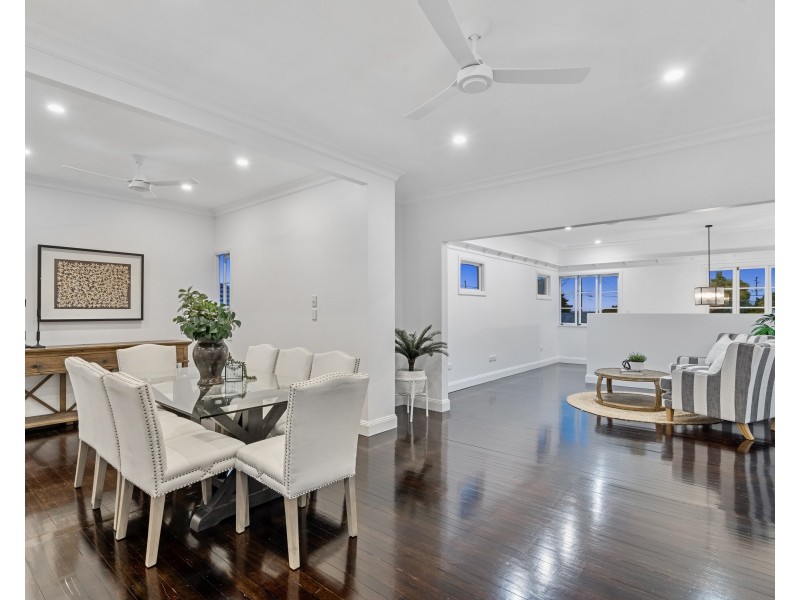 76 Manly Road, Manly West QLD 4179