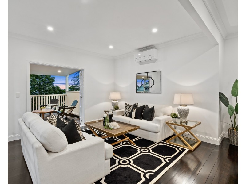 76 Manly Road, Manly West QLD 4179