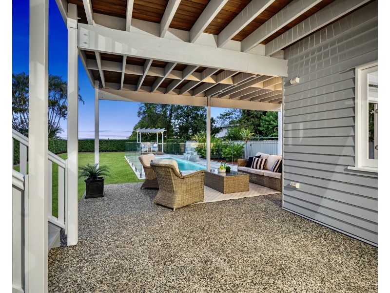 76 Manly Road, Manly West QLD 4179