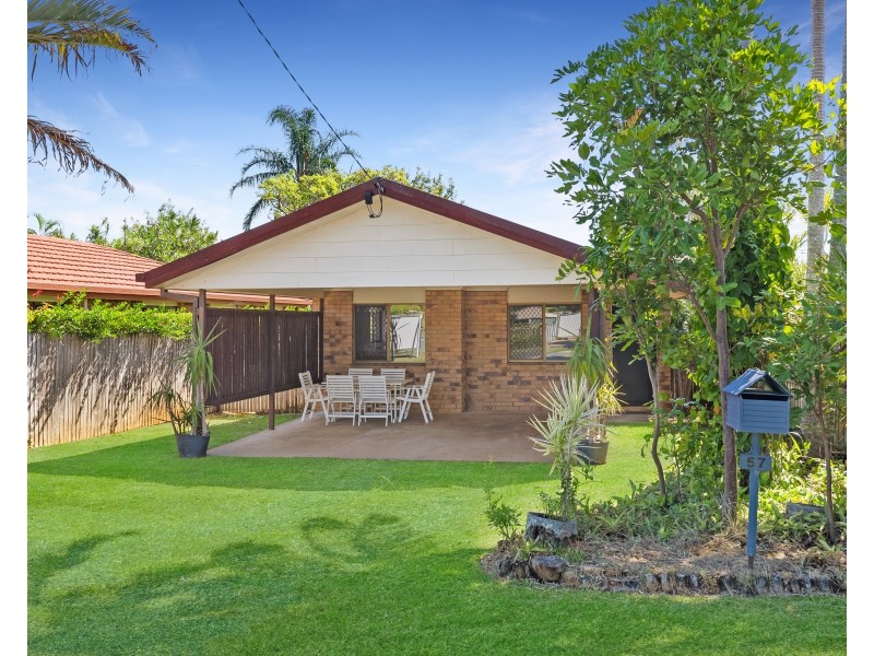 57 Cane Street, Redland Bay QLD 4165