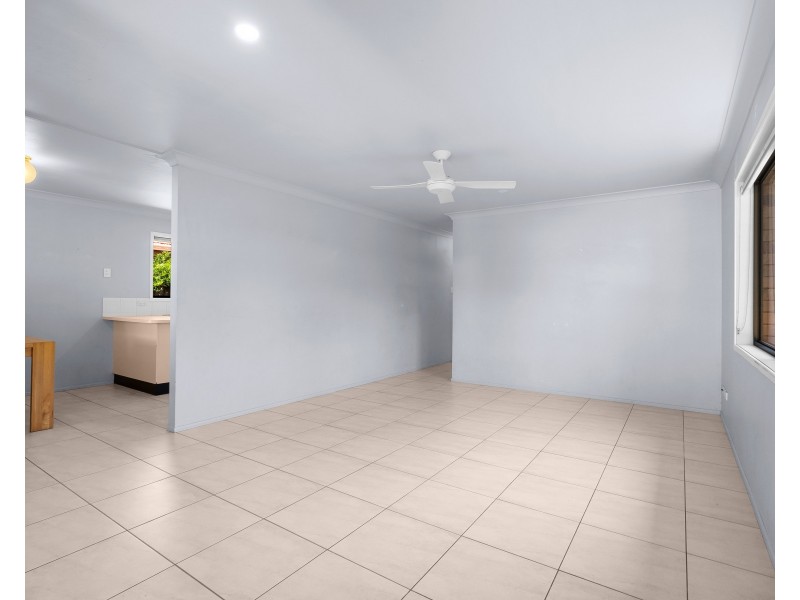 57 Cane Street, Redland Bay QLD 4165