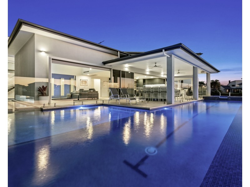 14 Bonaventure Court, Raby Bay QLD 4163