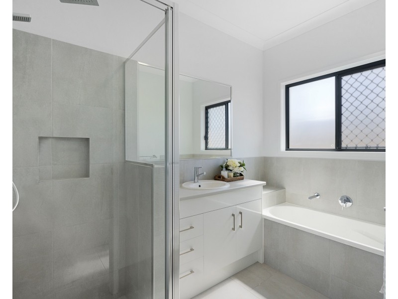 19 Haven Street, Victoria Point QLD 4165