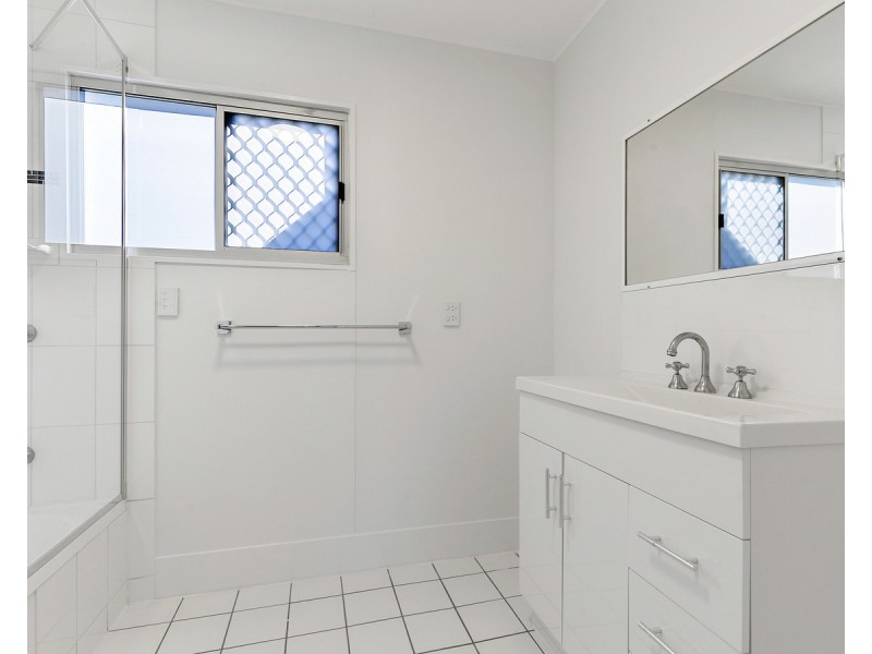 182 Eastwood Street, Chandler QLD 4155