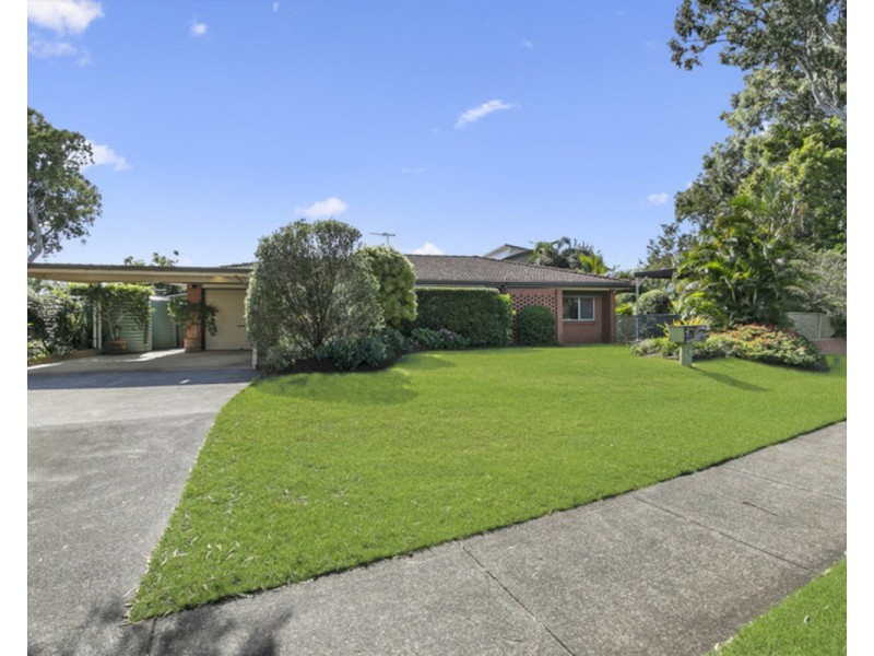 21 Thompson Street, Victoria Point QLD 4165