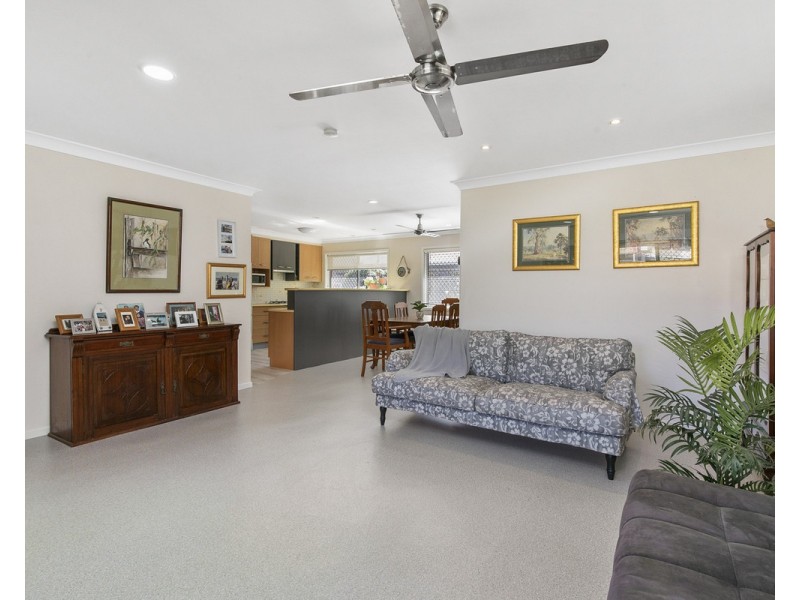 21 Thompson Street, Victoria Point QLD 4165