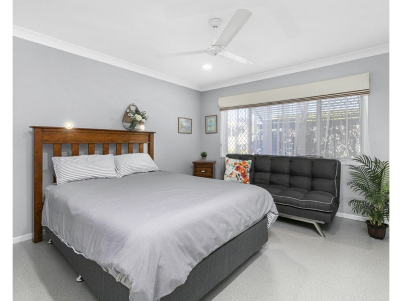 21 Thompson Street, Victoria Point QLD 4165