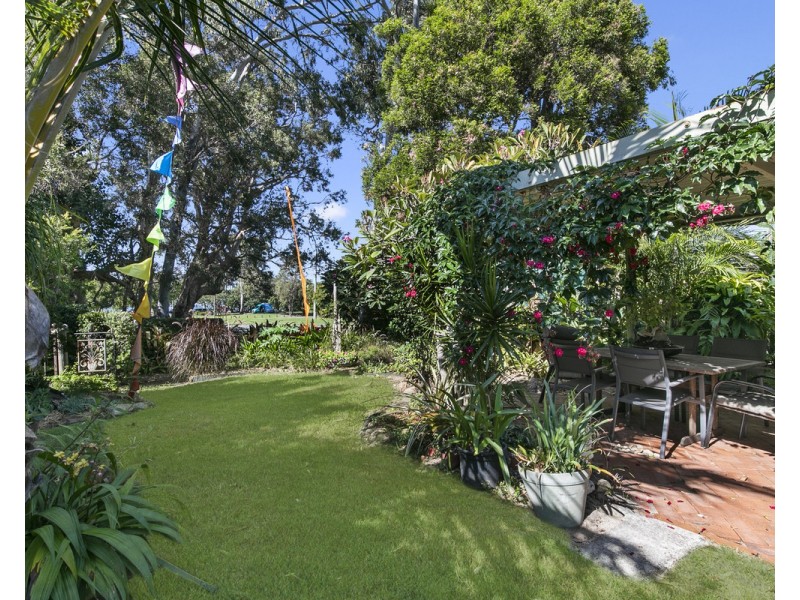 21 Thompson Street, Victoria Point QLD 4165