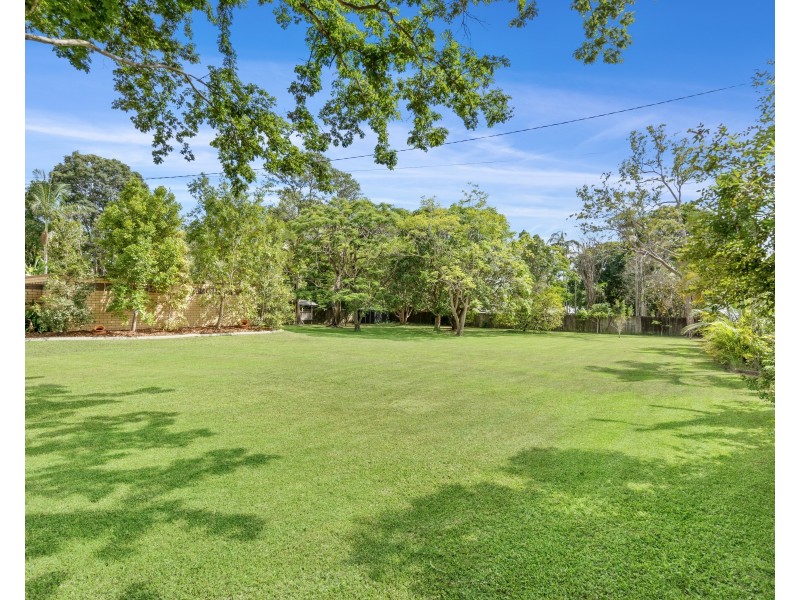 21-25 Dinwoodie Road, Thornlands QLD 4164