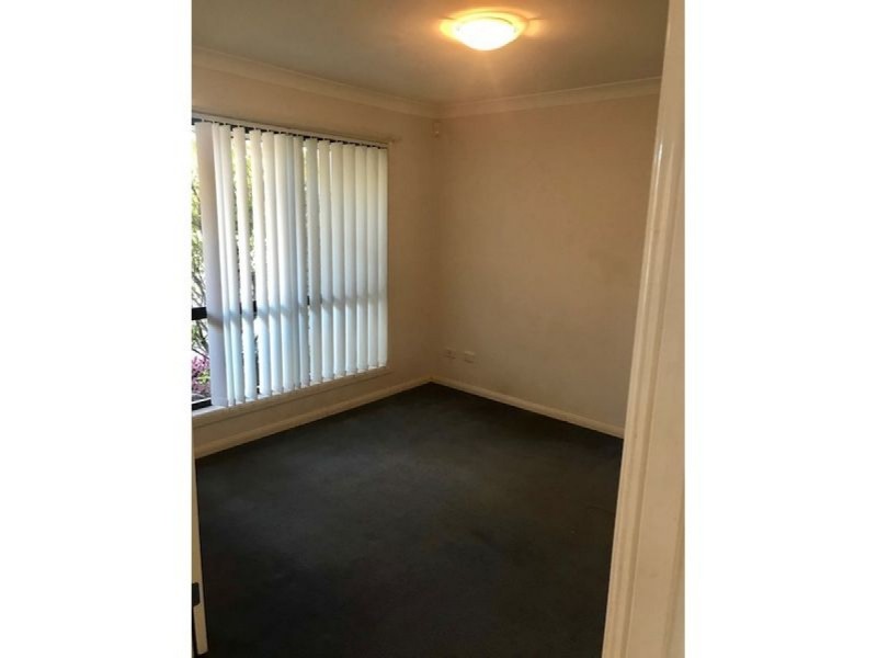 4 Garrett Street, Redland Bay QLD 4165