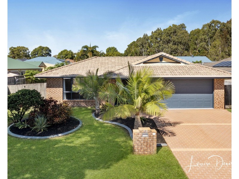 52 Seaholly Crescent, Victoria Point QLD 4165