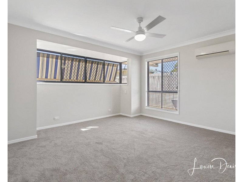 52 Seaholly Crescent, Victoria Point QLD 4165