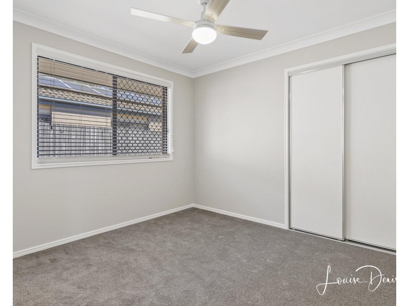 52 Seaholly Crescent, Victoria Point QLD 4165