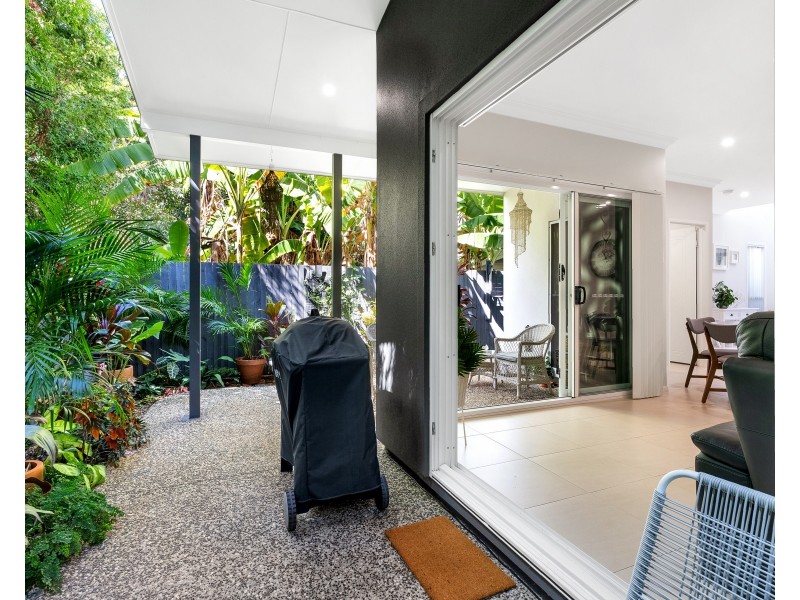 3/4 Russell Street, Cleveland QLD 4163