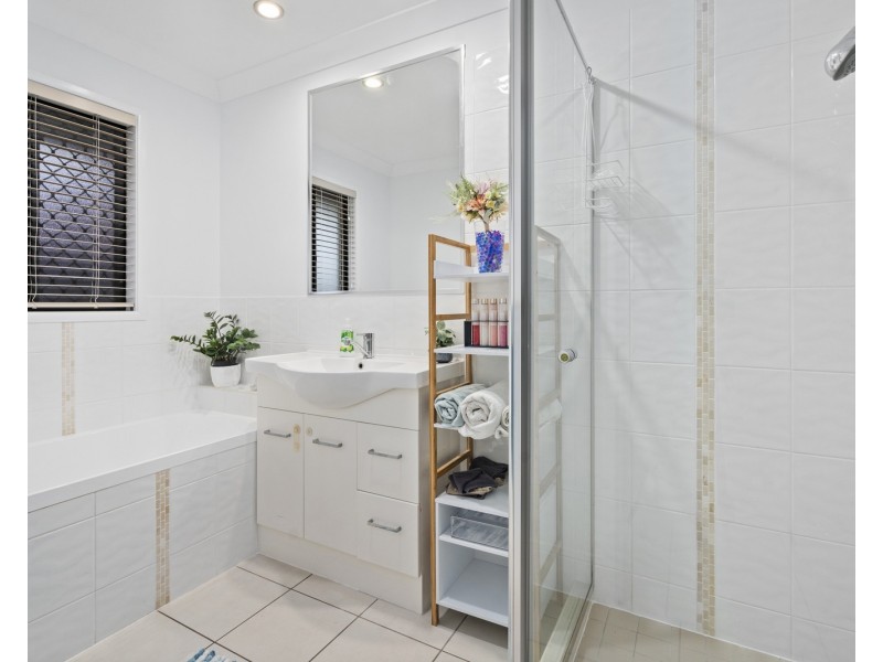 18 Ludmilla Place, Alexandra Hills QLD 4161