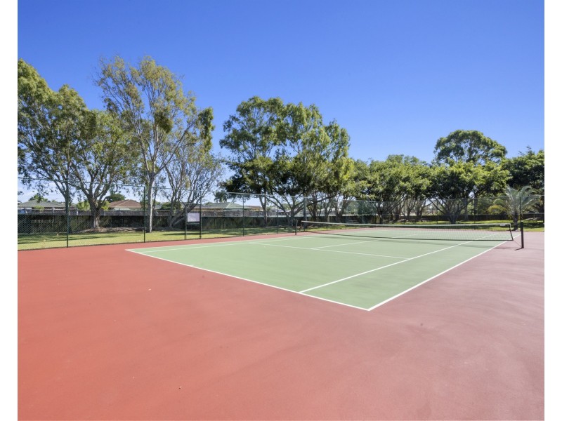 70/100 Meadowlands Road, Carina QLD 4152