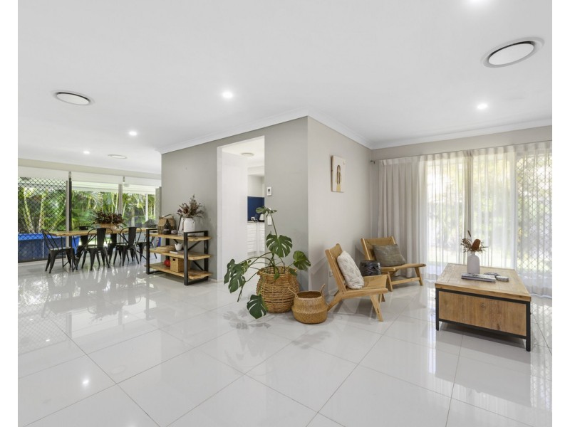 3 Butler Street, Wakerley QLD 4154