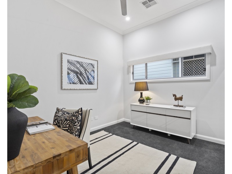 51 Walnut Street, Wynnum QLD 4178