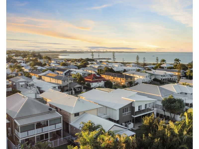 51 Walnut Street, Wynnum QLD 4178