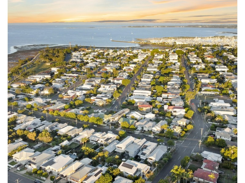 51 Walnut Street, Wynnum QLD 4178