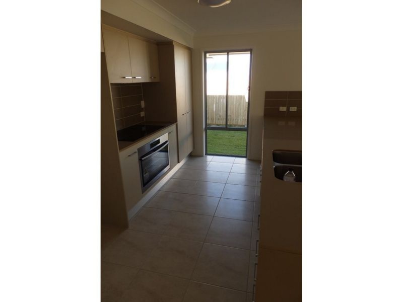 19 Rowe Crescent, Thornlands QLD 4164