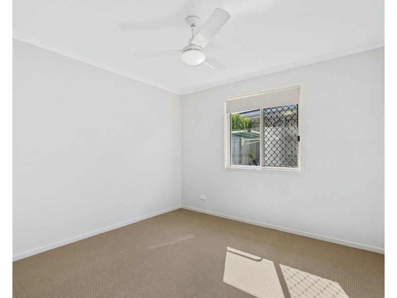 8/8 Zahner Place, Manly West QLD 4179