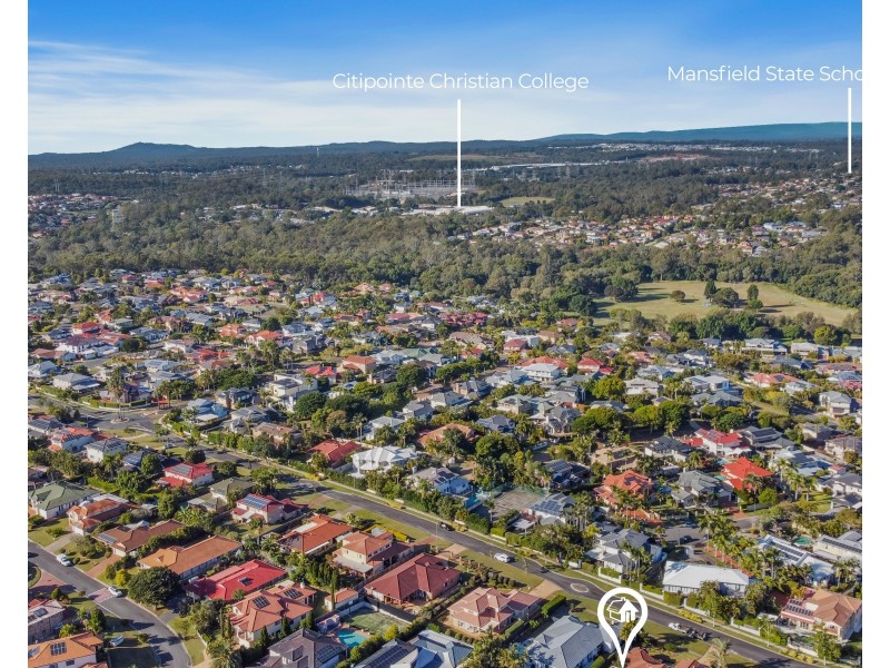 273 Cribb Road, Carindale QLD 4152