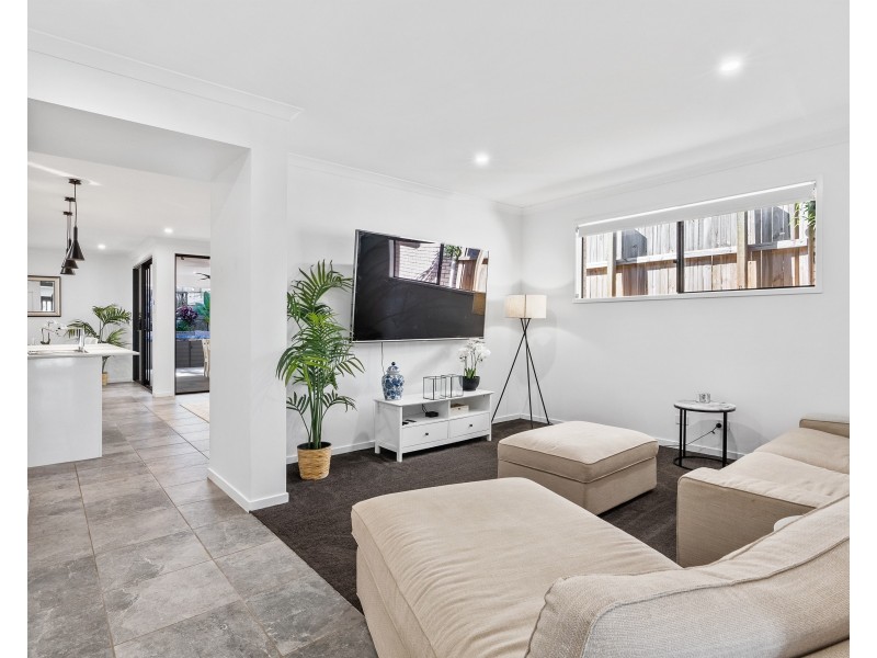 45 Walter Drive, Thornlands QLD 4164