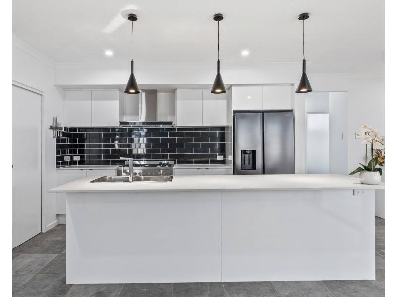 45 Walter Drive, Thornlands QLD 4164