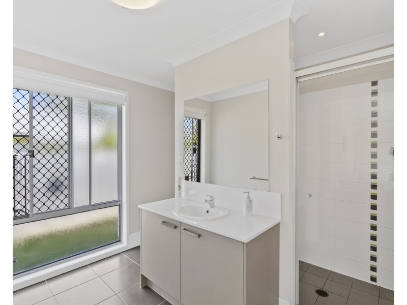 46 Poloni Place, Wellington Point QLD 4160