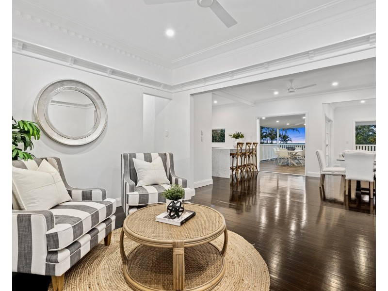 76 Manly Road, Manly West QLD 4179