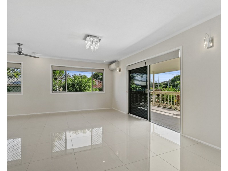 5 Lindon Street, Birkdale QLD 4159